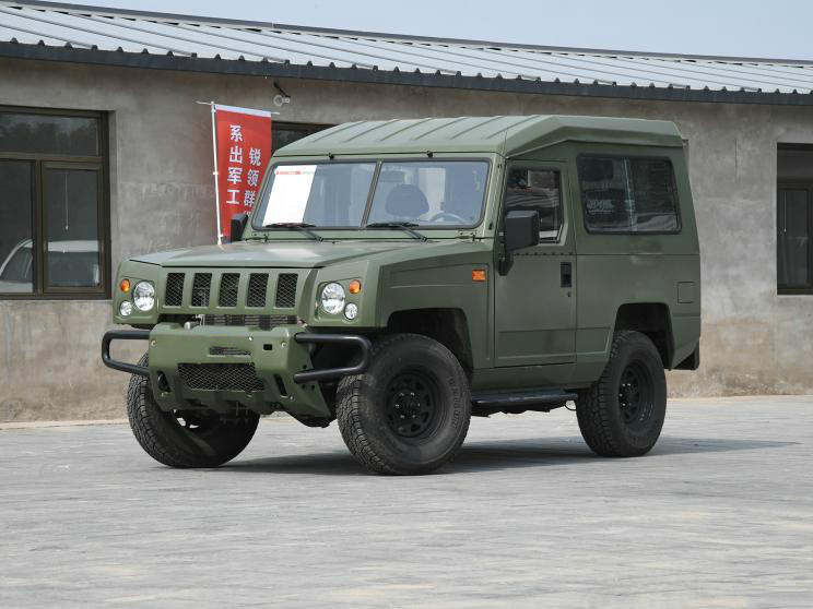能买到最便宜的国产硬派越野车，北汽制造勇士新车型上市