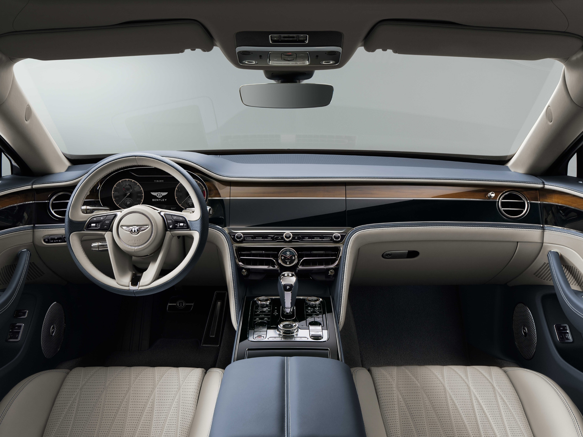 autohomecar__ChsEm1z_XRqAJRQiABFPKGIXnPI355.jpg